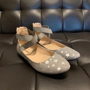 Faux suede grey & silver stars flats